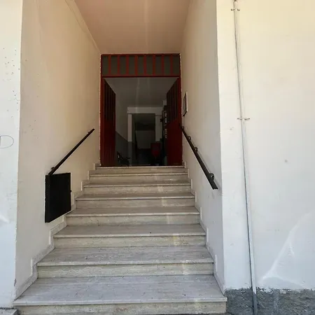 Vila Olivia 701 *