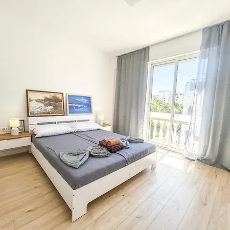 Vila Olivia 701 Durres