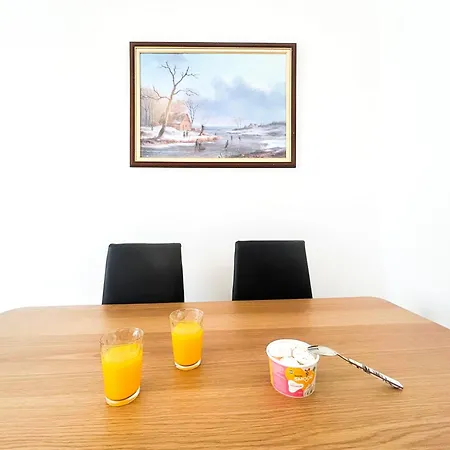 Vila Olivia 701 Durres