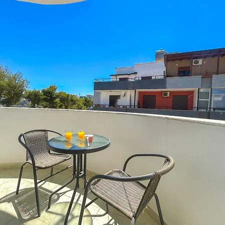 Vila Olivia 701 아파트